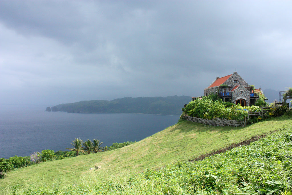 Travel Destinations In The Philippines For The Strong, Independent Woman